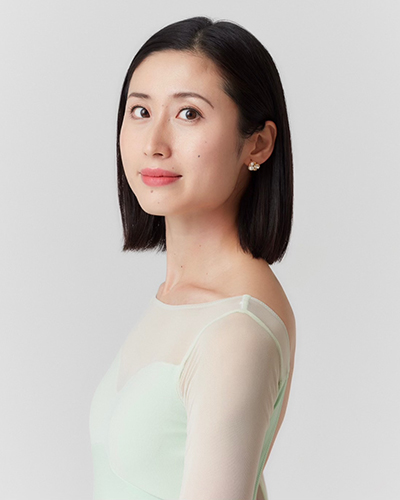 秋満彩子
